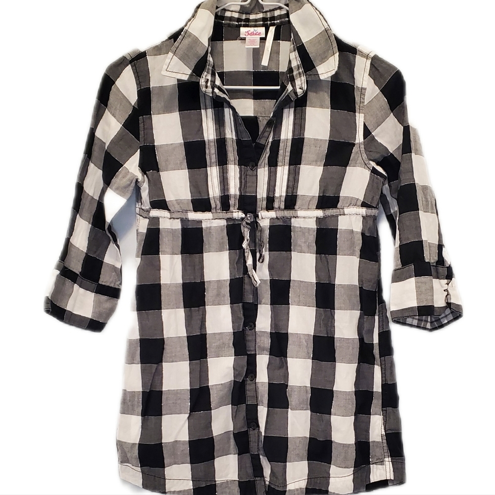 Girls. Plaid/ Buffalo check top. Size. 14